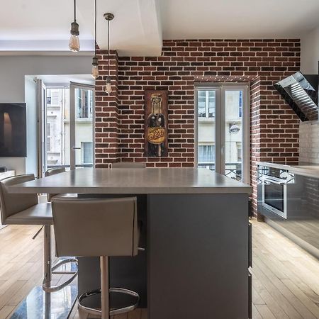 Room In Apartment - Cosy Place In The Hear Of Paris Exterior foto